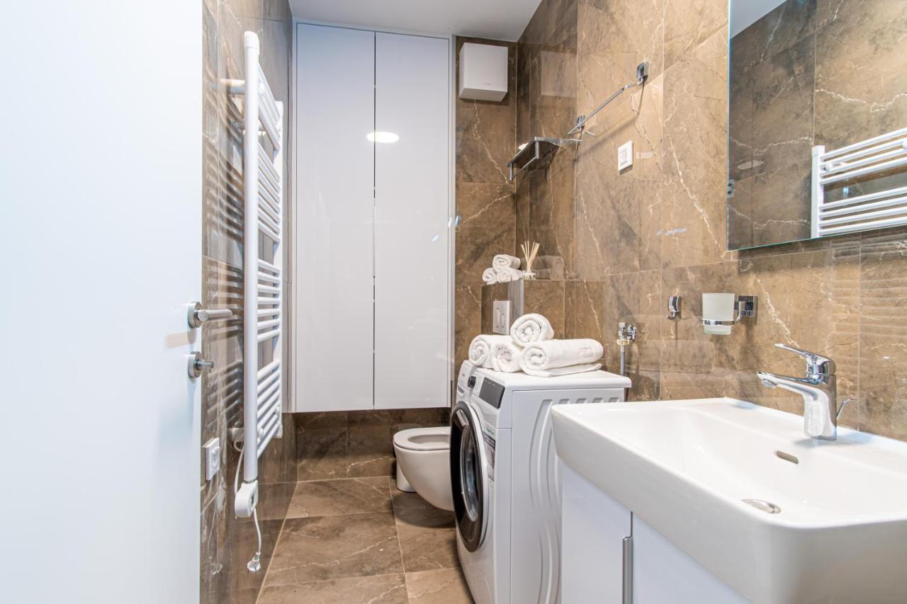 Ledeno More Luxury Apartments 스플리트 외부 사진