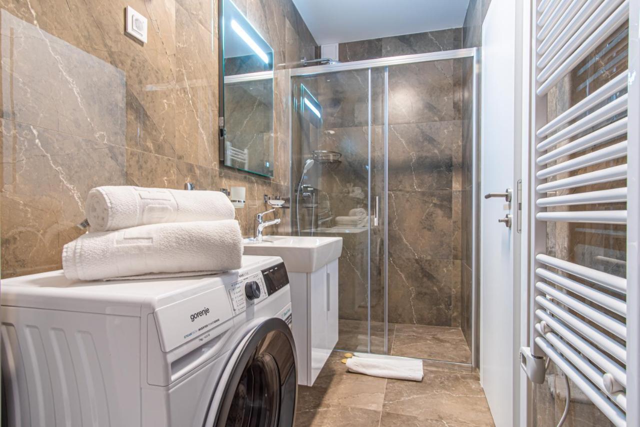Ledeno More Luxury Apartments 스플리트 외부 사진