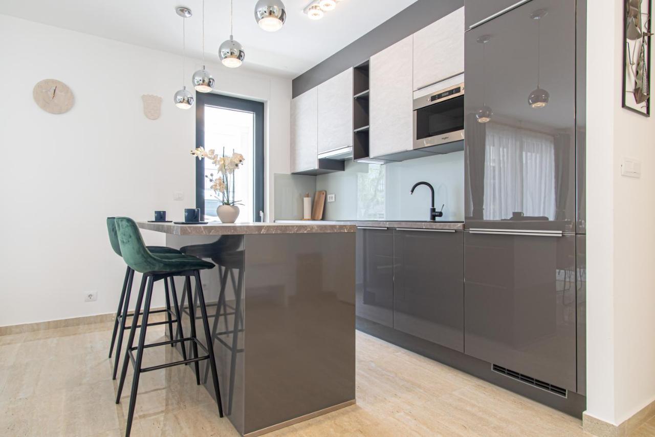 Ledeno More Luxury Apartments 스플리트 외부 사진