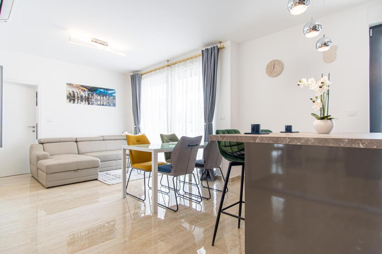 Ledeno More Luxury Apartments 스플리트 외부 사진